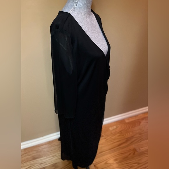 Tradition Black Formal Dress - Picture 4 of 8